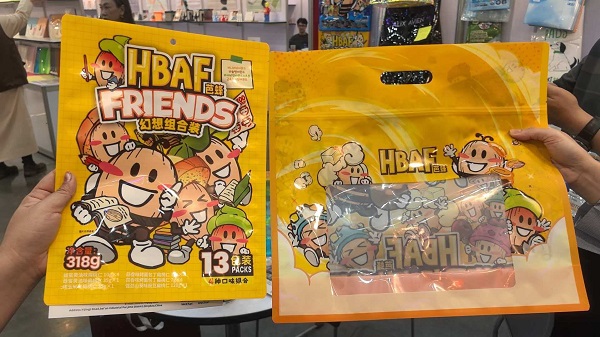 Az RGS csomagolás egyedi, három éllel lezárt, cipzáras, állótáskákat készít